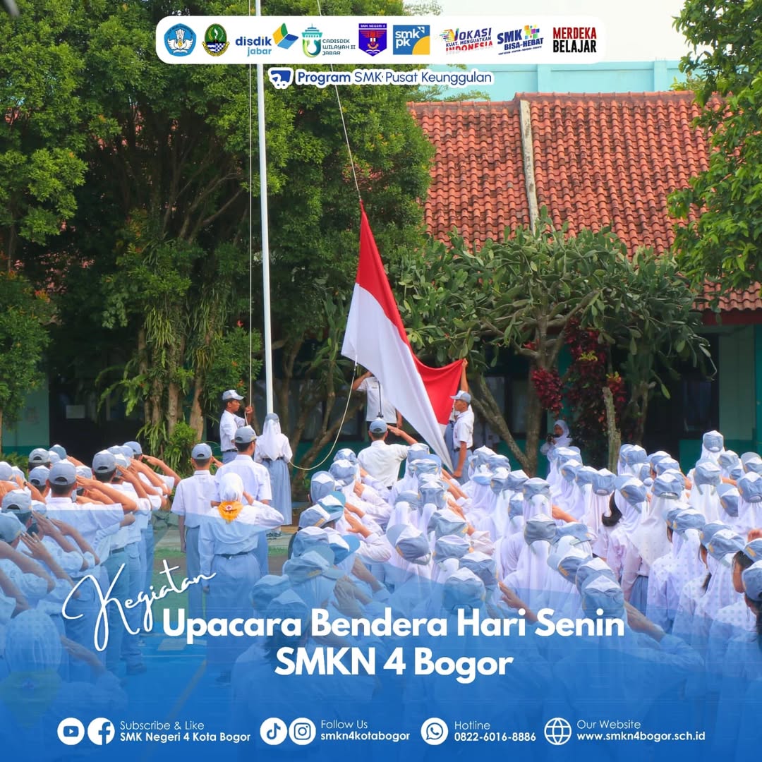 Upacara Bendera di Lapangan SMK Negeri 4 Bogor