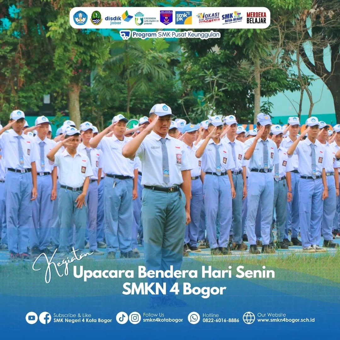 Upacara Bendera di Lapangan SMKN 4 Bogor