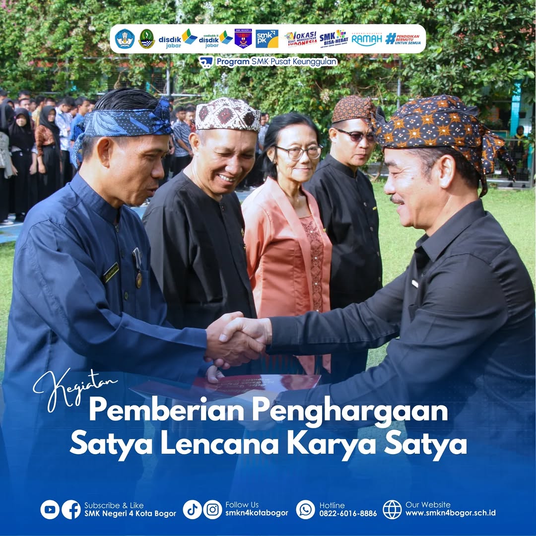 Guru SMKN 4 Bogor Terima Penghargaan Satya Lencana Karya Satya 10